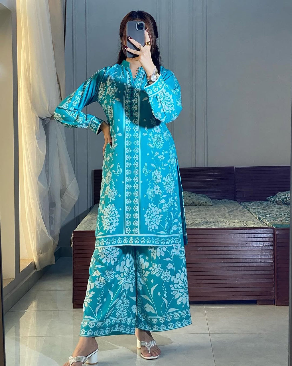 Ravya (Stitched 2 Pcs)
