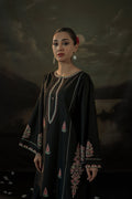 Black Iris (Stitched 2 Pcs)