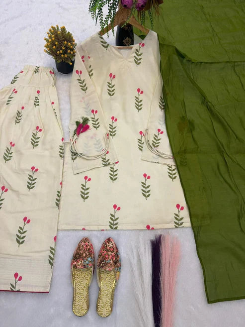 Zubiya (Farshi Shlwar stitched 2 PCS)